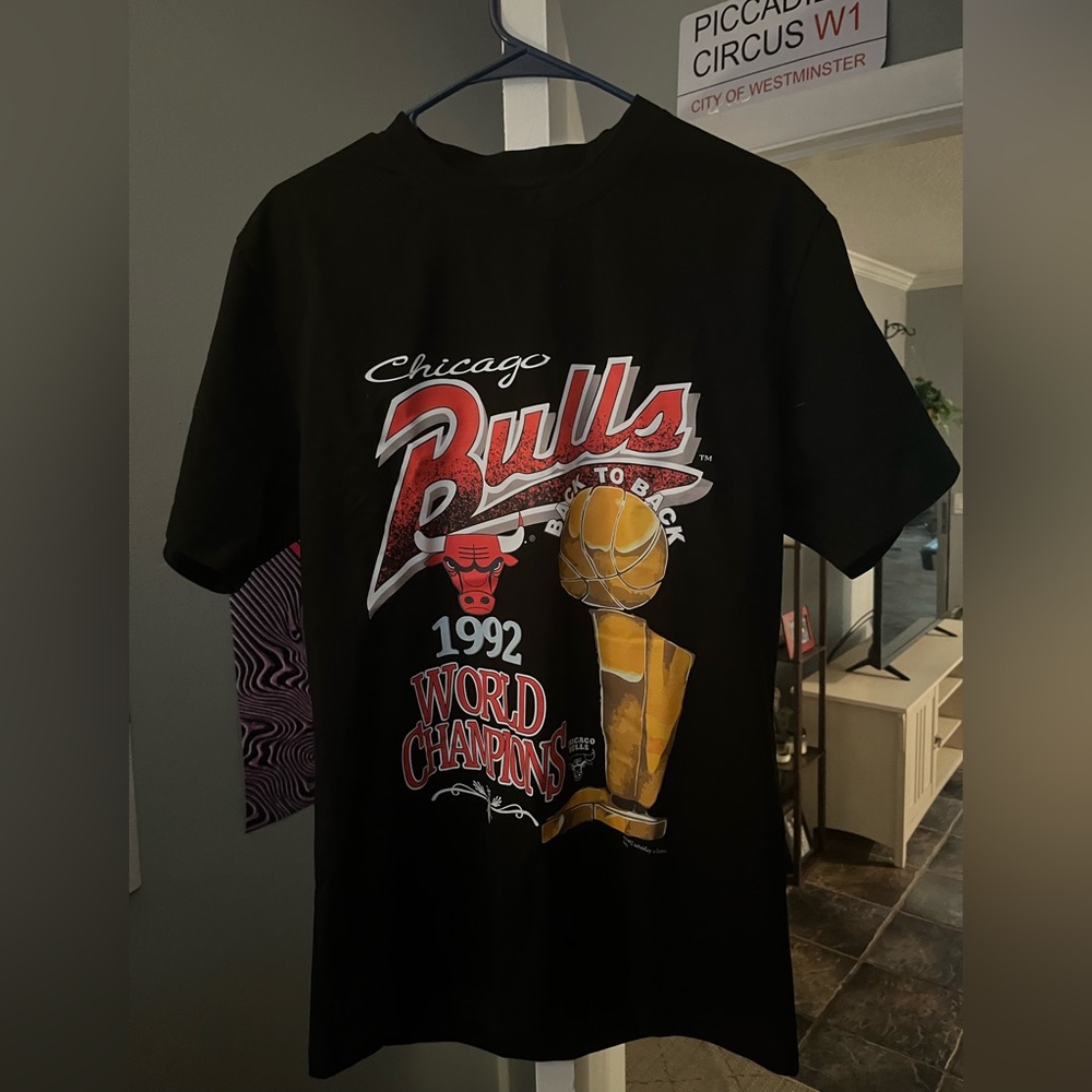 Chicago Bulls Graphic Tee